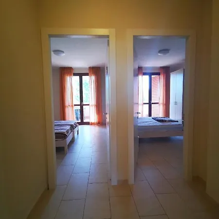 Cosmopolitan Village Apartment