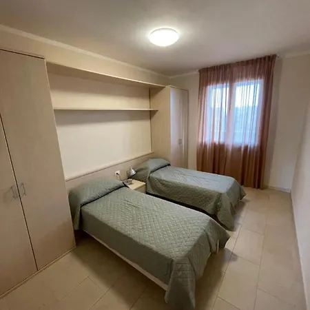 Cosmopolitan Village Apartment *